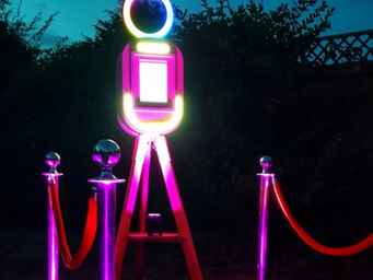 Selfie Pod